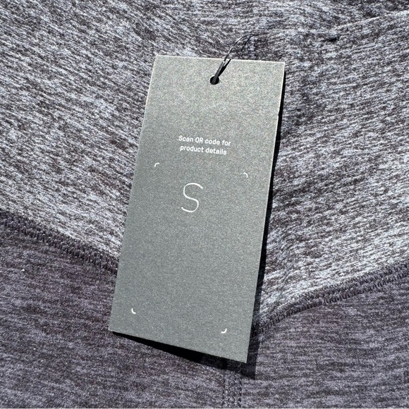 NWT Fabletics HeatherFlex High-Waisted Tonal Legging Size S - Picture 4 of 5